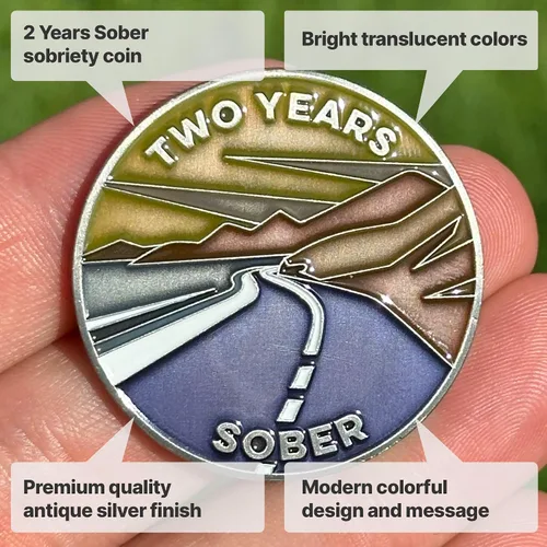 Miniatura 4 de The Achieve Mint Ficha de 2 años de sobriedad Chip de sobriedad de dos años Medalla no religiosa no AA, para mujeres y hombres que celebran