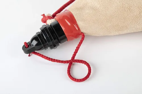 Miniatura 3 de LAS TRES ZZZ Bolsa Bota Curvada a Mano Española 1 Litro Tradicional Cantina de Cuero de 1 Litro con Forro de Látex para Actividades al Aire Libre