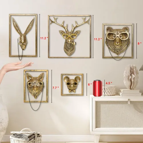 Miniatura 4 de Newinhome Paquete de 5 cabezas de animales para decoración de pared (marco de metal de regalo), esculturas de animales de resina, decoración