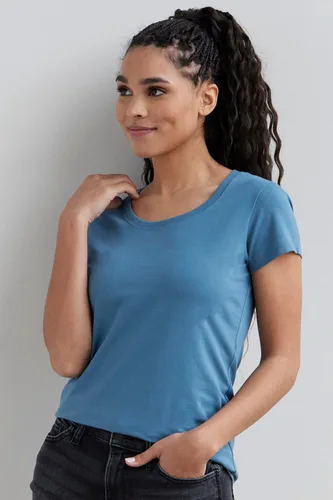 Miniatura 5 de Fair Indigo Camiseta de manga corta de algodón Pima orgánico con cuello redondo para mujer
