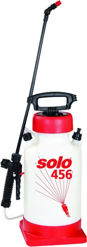 Pulverizador de mano SOLO 456 de 2 galones con sellos Viton® en ubicaciones clave. Los sellos Viton® resisten productos químicos agresivos. Diseñado