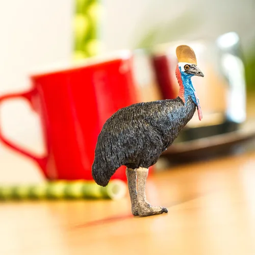 Miniatura 5 de Safari Ltd. Figura de cassowary - Figura detallada de plástico de 3.5 pulgadas, juguete educativo para niños, niñas y niños a partir de 3 años