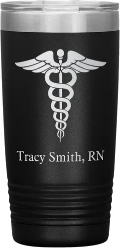 Vaso de enfermera registrado personalizado con nombre, regalo RN, 20 onzas, taza RN de acero inoxidable grabada, color negro