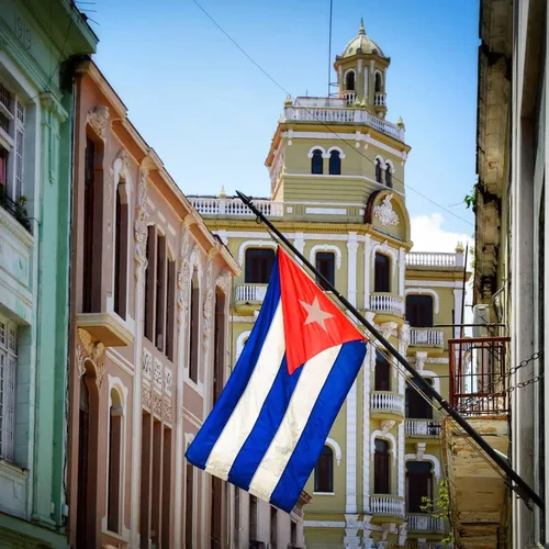 Miniatura 7 de XIFAN Bandera de Cuba Premium de 3 x 5 pies, para exteriores, grande, de doble cara, resistente, nailon 210D, estrella bordada, bandera de país