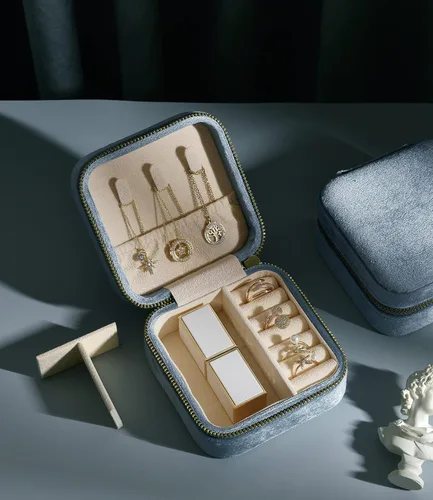 Miniatura 4 de TAIMY Joyero de viaje de terciopelo de felpa pequeño estuche de joyería de viaje mini cajas organizadoras de viaje portátiles para anillos aretes