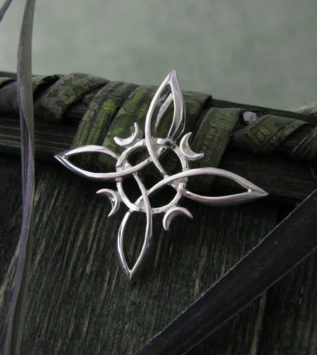 Miniatura 6 de Woot & Hammy Witch's Knot with Four Crescent Moons Pendant, Four Pointed Celtic Knot,100% Sterling Silver, Handmade