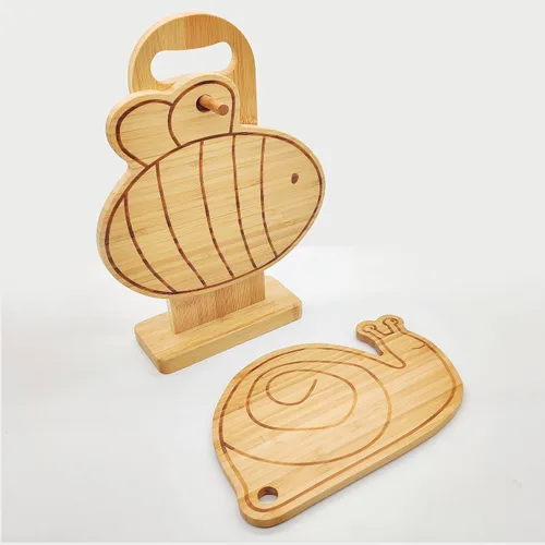 Miniatura 4 de Youkoo Juego de tabla de cortar de bambú pequeña, mini tabla de cortar de madera de frutas, tabla de queso con forma de caracol y abeja