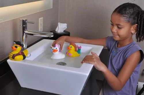 Miniatura 4 de Wild Republic Patos de goma, juguetes de baño, regalos para niños, juguetes de piscina, juguetes de agua, tortuga marina, 4 pulgadas