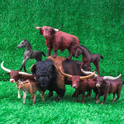 Miniatura 5 de LC JoyCre Figuras de vacas de juguete de toros, 4 piezas, figuras realistas de vaca suiza, juguetes para niños pequeños, toro africano, almizcle