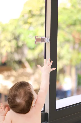 Miniatura 7 de Inaya Cerradura de puerta corredera para seguridad infantil (paquete de 4) – Cerraduras a prueba de niños para puertas correderas de cristal