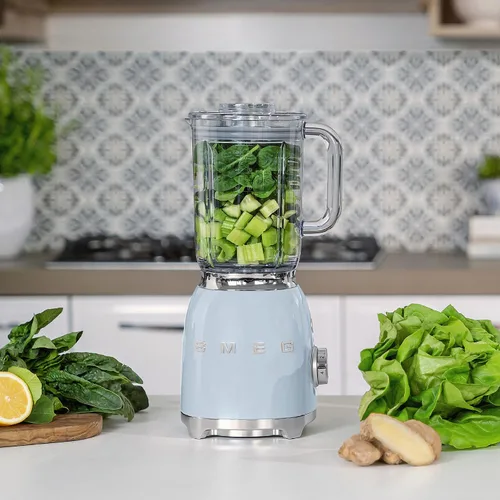 Miniatura 5 de SMEG BLF03 - Licuadora de estilo retro, licuadora de encimera de 600 W con jarra sin BPA de 48 onzas, 3 velocidades + pulso, trituración de hielo