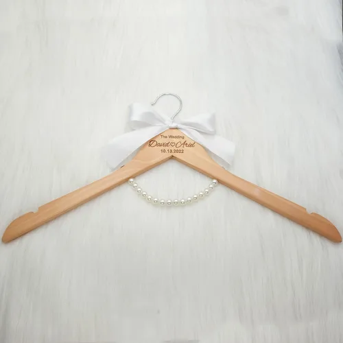 Miniatura 2 de Perchas de novia personalizadas, perchas de madera blanca de primera calidad para vestidos de novia, vestidos de dama de honor, fiesta de novia