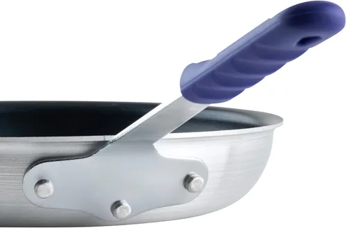 Miniatura 4 de Winco Sartén de aluminio de grado comercial con mango Stay Cool, compatible con inducción, acabado antiadherente, 12 pulgadas