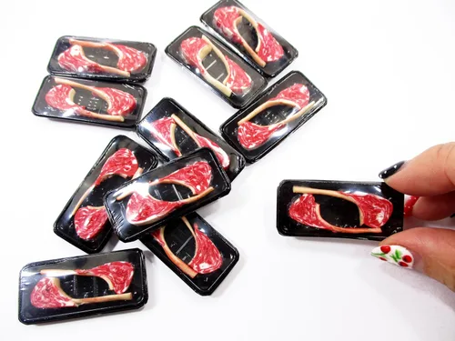 Miniatura 6 de Casa de muñecas Miniature Food 2 Langosta Raw Tomahawk Carne Tray Supermercado Pack 16733