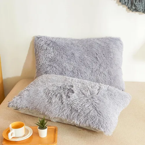Miniatura 34 de Besfunny Juego de 2 fundas de almohada de pelo sintético negro, mullidas y peludas para decoración de dormitorio, fundas de almohada negras suaves