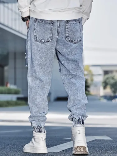 Miniatura 2 de Jeans para hombre Pantalones de mezclilla rasgados con letras parcheadas para hombre (Color lavado ligero, Talla L)