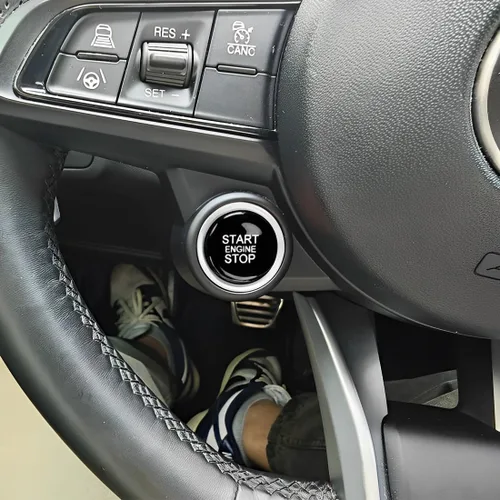 Miniatura 3 de Angelguoguo Botón de Reemplazo de Cubierta de Interruptor de Arranque/Parada del Motor de Coche en Negro Brillante ABS para Alfa Romeo Giulia