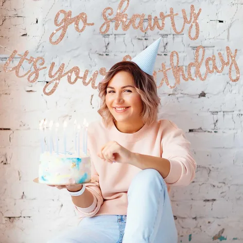 Miniatura 5 de BEISHIDA Pancarta de Oro Rosa "Go Shawty It's Your Birthday" - NO DIY - Pancarta de Feliz Cumpleaños con Purpurina Temática Hip Hop - Pre-Ensartada