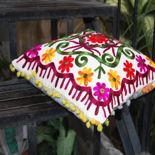 Miniatura 3 de Funda de almohada bohemia Suzani bordada de 16 x 16 pulgadas, funda de almohada decorativa, cojines indios con pompones para exteriores, fundas