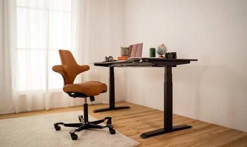 Miniatura 8 de HAG Capisco Silla de escritorio estándar ajustable, marco negro, asiento negro de vinilo ónix