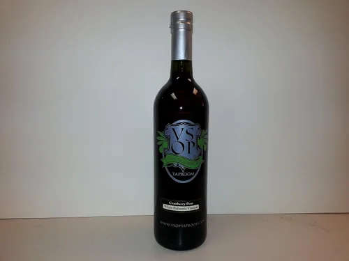 VSOP Vinagre balsámico blanco envejecido de arándano y pera de Módena (25.4 fl oz / 25.36 oz)