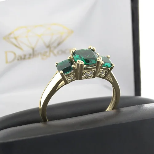 Miniatura 40 de Dazzlingrock Collection Anillo de boda de 3 piedras preciosas creadas en el centro de cojín de 0.04 quilates y diamante blanco natural redondo