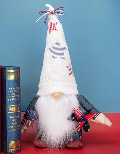 Miniatura 3 de Rae Dunn Americana - Gnomos del 4 de julio – Gnomo blanco con sombrero estrellado, paleta de Estados Unidos y molinete – Decoración americana
