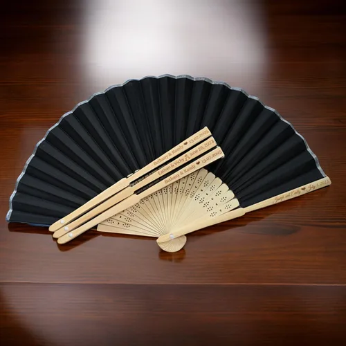 Miniatura 2 de 13 abanicos plegables de seda y bambú personalizados, elegantes abanicos de mano de boda negros, recuerdos de fiesta nupcial, recuerdos de eventos