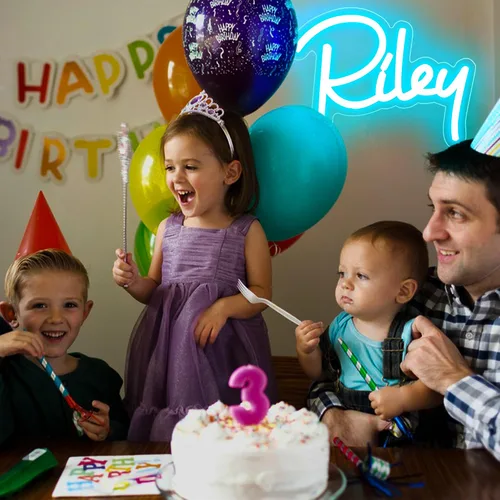Miniatura 5 de Letrero de Nombre en Neón Riley, Luz de Nombre en Neón LED para Dormitorio de Niños, Decoración para Fiesta de Cumpleaños, Letrero de Neón Riley