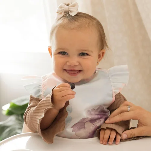 Miniatura 2 de Tiny Twinkle Baberos a prueba de derrames para bebés para comer Baberos impermeables y lavables para niños pequeños con bolsillo recogetodo