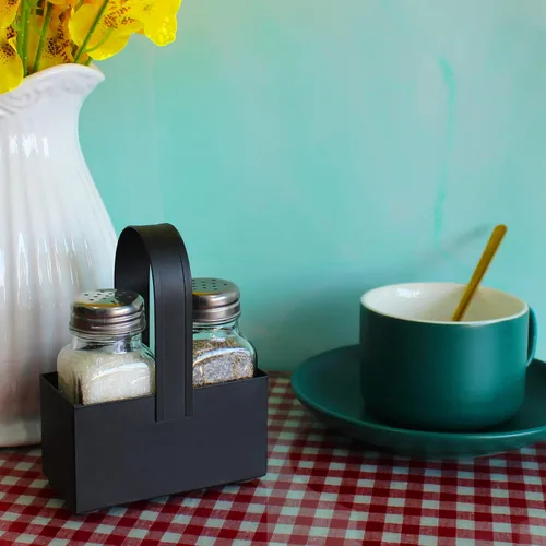 Miniatura 3 de CVHOMEDECO. Juego de saleros y pimenteros con organizador galvanizado negro, dispensadores de sal y pimienta de vidrio de granja, soporte de metal