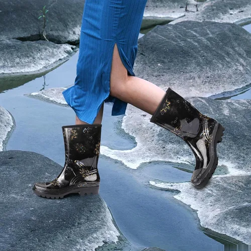Miniatura 60 de DKSUKO Waterproof Womens Rain Boots insulated,Lightweight Rubber fashion Boots in Gardening,Warm and Comfortable Wide Calf Rain Boots with Glossy in