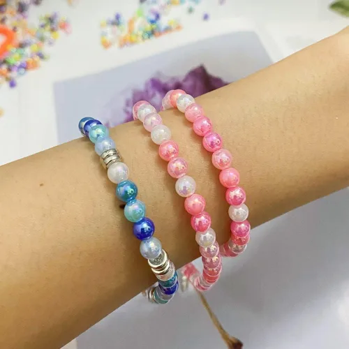 Miniatura 7 de 800 cuentas de perlas de 0.236 pulgadas (0.236 in) de colores AB, perlas redondas sueltas con agujeros para coser manualidades, hacer pulseras