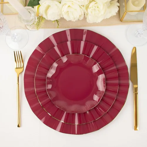 Miniatura 113 de Tableclothsfactory Paquete de 10 platos redondos de plástico negro de 6 pulgadas para ensalada de postre, platos desechables con borde ondulado
