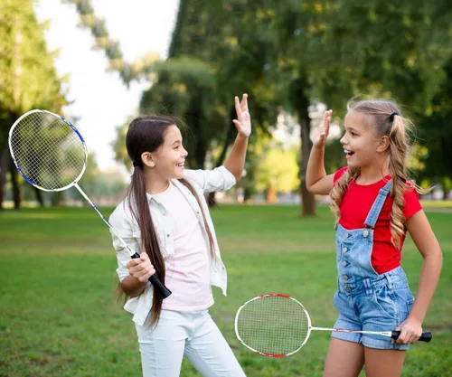 Miniatura 2 de Senston Carbon Fiber Composite Badminton Rackets Set of 2 – Lightweight Racquets for Beginners, Casual Outdoor Play & Family Fun, with Shuttlecocks