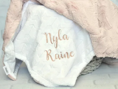 Miniatura 8 de Manta de bebé de felpa personalizada con nombre personalizado para el nombre del bebé de las niñas, regalo de bebé personalizado para baby shower