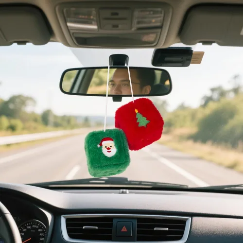 Miniatura 3 de Dados peludos de Navidad para espejo retrovisor del automóvil, diseño bordado de Papá Noel y árbol, decoraciones colgantes de felpa roja y verde