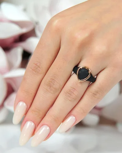 Miniatura 9 de Rinfit Anillos de Silicona para Mujeres - Bandas de Boda de Goma Anillos Apilables Realzador - Conjuntos de Anillos Nupciales de Pera con Marco