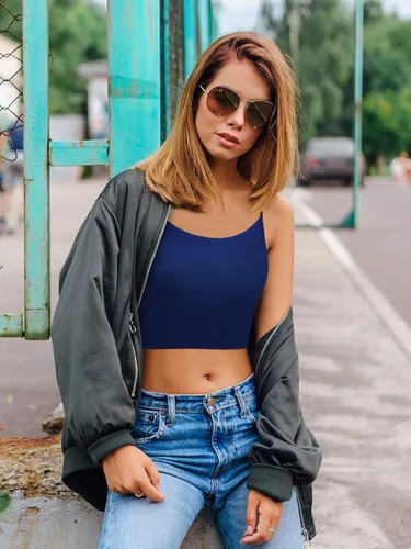 Miniatura 2 de 8 piezas Crop Cami Top para las mujeres correa de espagueti sin mangas camiseta Racerback Tops para deportes Yoga Día de San Valentín