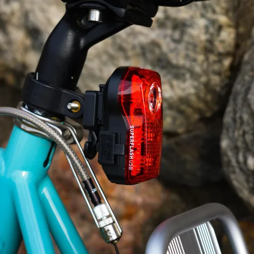 Miniatura 6 de Planet Bike Luz trasera de bicicleta USB Superflash