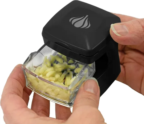 Miniatura 4 de Prensa de ajo Garlic-A-Peel, trituradora, cortador, picadora y contenedor de almacenamiento - Incluye pelador de ajo de silicona - Fácil de limpiar