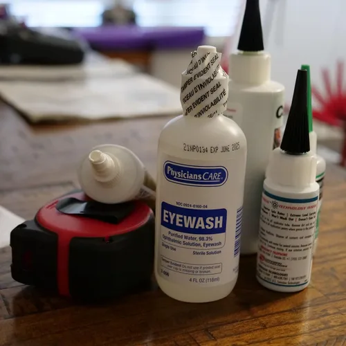 Miniatura 6 de First Aid Only 7-600 Kit de loción ocular de 6 piezas