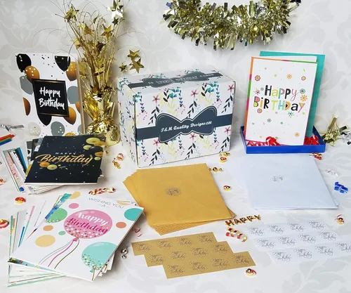 Miniatura 8 de Surtido de 50 tarjetas de feliz cumpleaños únicas grandes de 5 x 7 pulgadas con 25 sobres blancos y 25 marrones, calcomanías y felicitación genérica