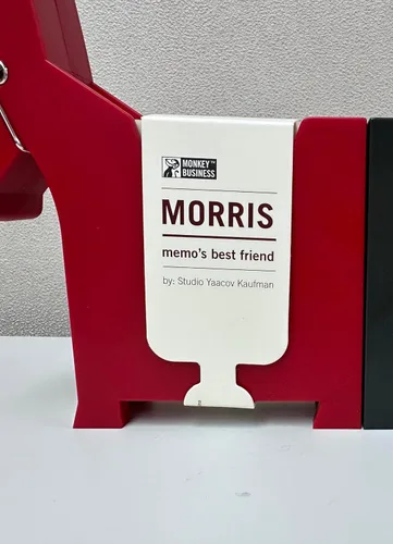 Miniatura 2 de Soporte para notas de la marca Monkey Business en forma de burro. Todos los mensajes del escritorio en un solo lugar, con el diseño en negro