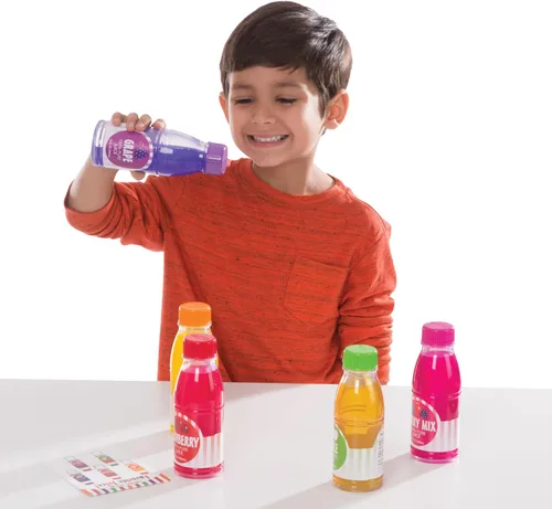Miniatura 3 de Melissa & Doug Tip & Sip - Botellas de jugo de juguete y tarjeta de actividad (6 piezas) juego de comida de juego de simulación, comida de cocina