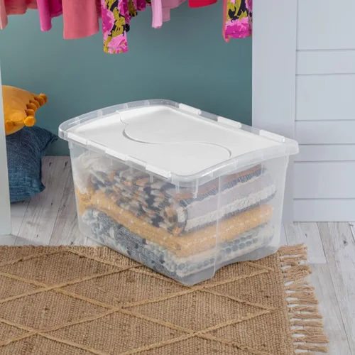 Miniatura 7 de Sterilite Paquete de 12 cajas de almacenamiento con tapa con bisagras, contenedores organizadores apilables, 4 cuartos de galón, transparente