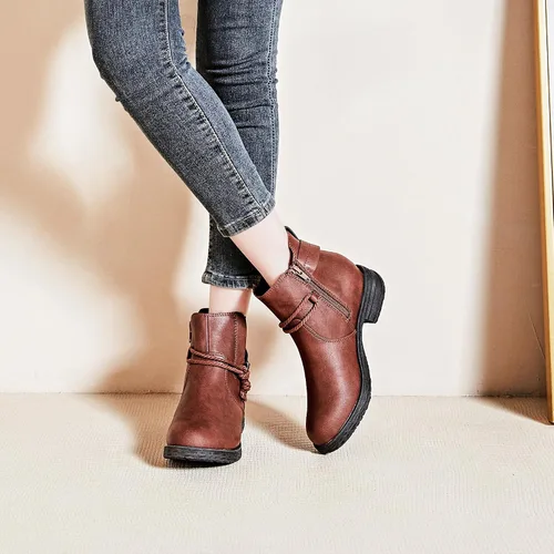 Miniatura 5 de Ataiwee Botines para mujer, botas clásicas de plataforma con cremallera lateral cómoda.