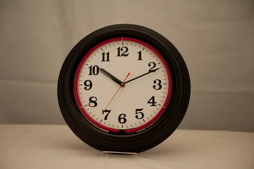 Miniatura 2 de Reloj de pared de neón rojo enmarcado negro de 15