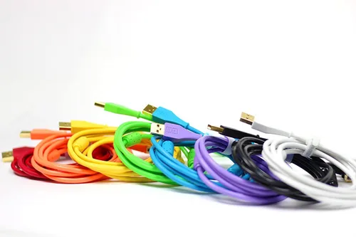 Miniatura 4 de DJ TechTools Chroma Cables USB-A a USB-B en ángulo recto 4.9 ft / 5 pies Audio optimizado Blindado de interferencias Brida para cables Verde