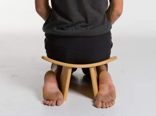Miniatura 3 de Banco de meditación IKUKO Básico, versión premontada, madera maciza, hecho a mano local, ecológico, de madera, ergonómico, asiento Seiza, Prana Yoga